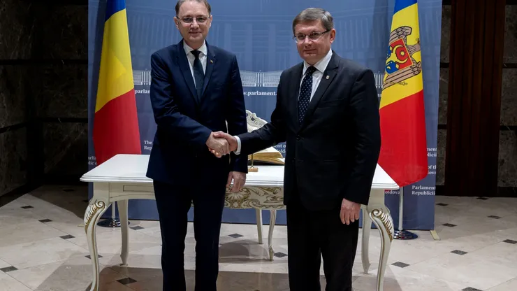 România și Republica Moldova își coordonează acțiunile. Mesajul premierului despre drone și atacuri hibride
